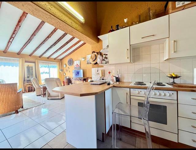 2 BEDROOM APARTMENT FOR SALE IN MORNINGSIDE